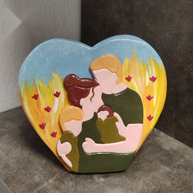 Cuore con famiglia da appoggio